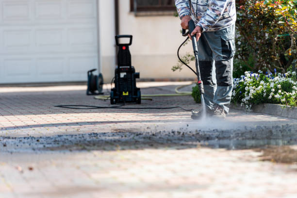 Best Deck Pressure Washing  in Pico Rivera, CA